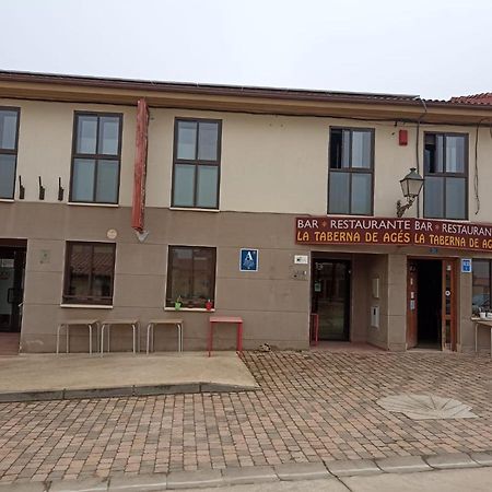 Taberna Albergue Municipal De Ages Exterior photo